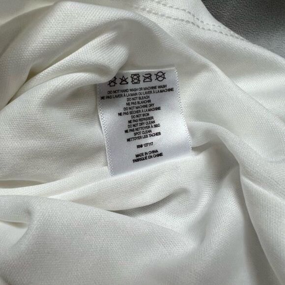 NEW One33 Social Sequin Cape Minidress in Ivory Size 0 - Picture 11 of 13